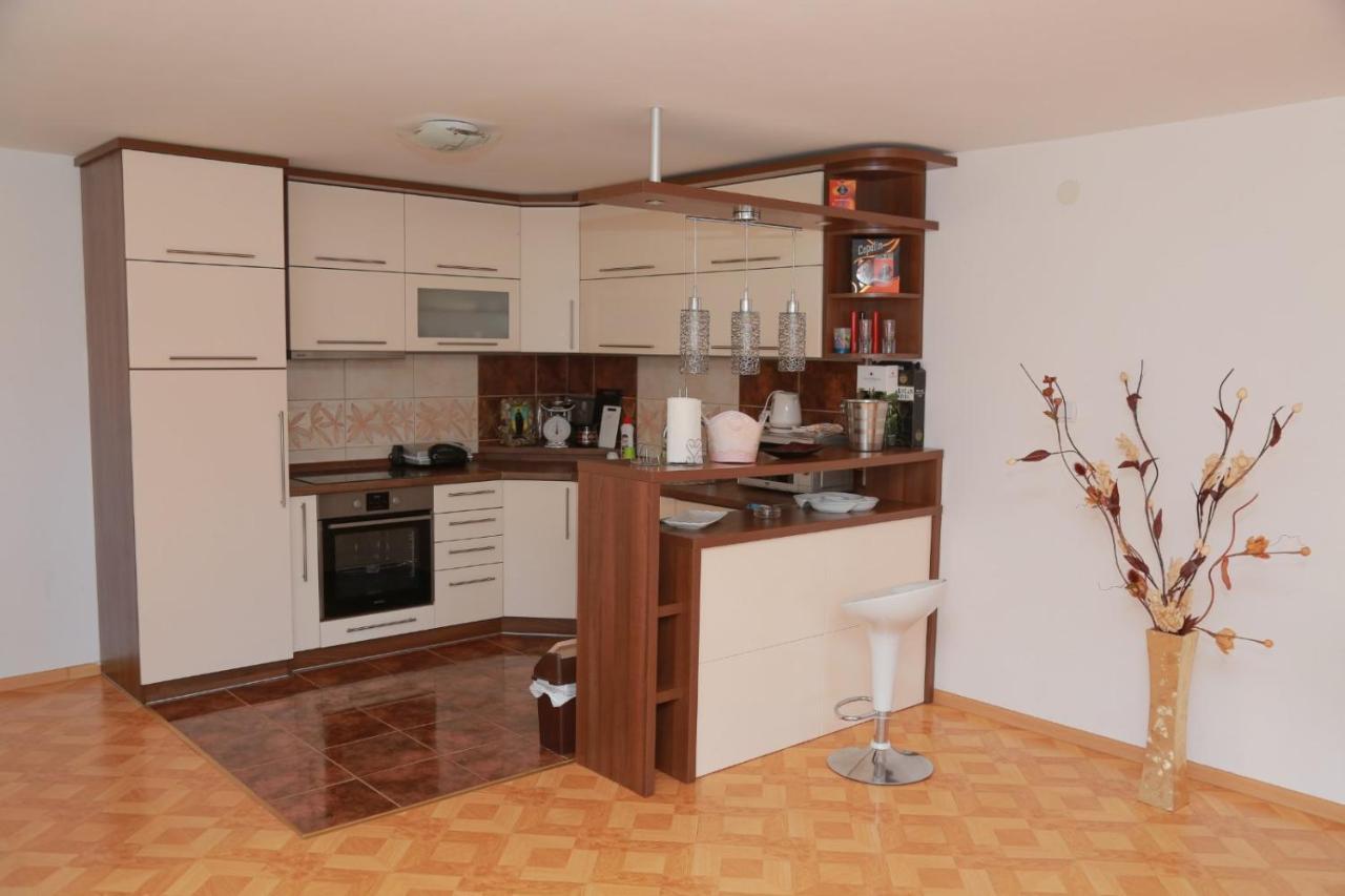 Vila Viktori Pirot Extérieur photo