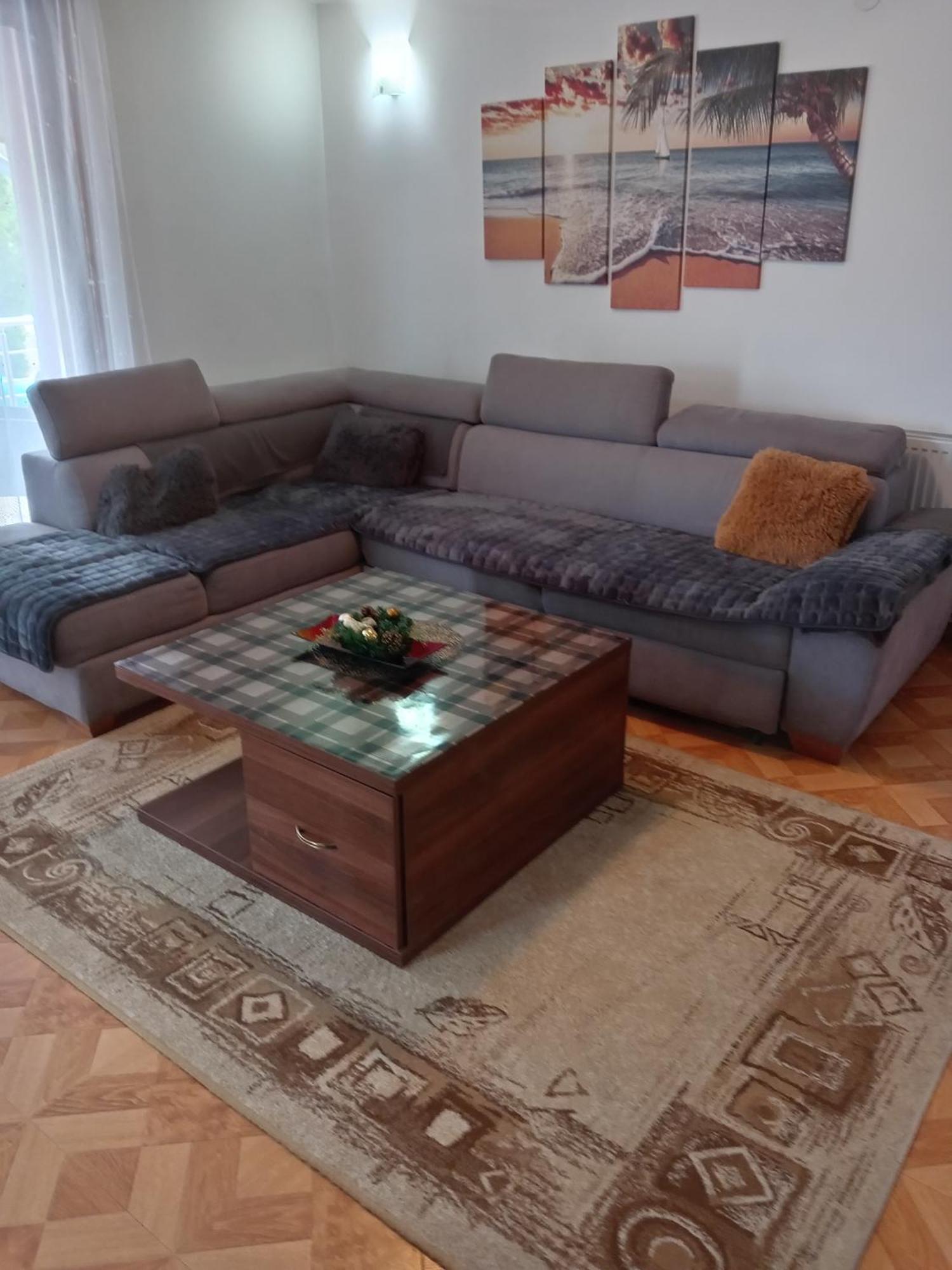 Vila Viktori Pirot Extérieur photo