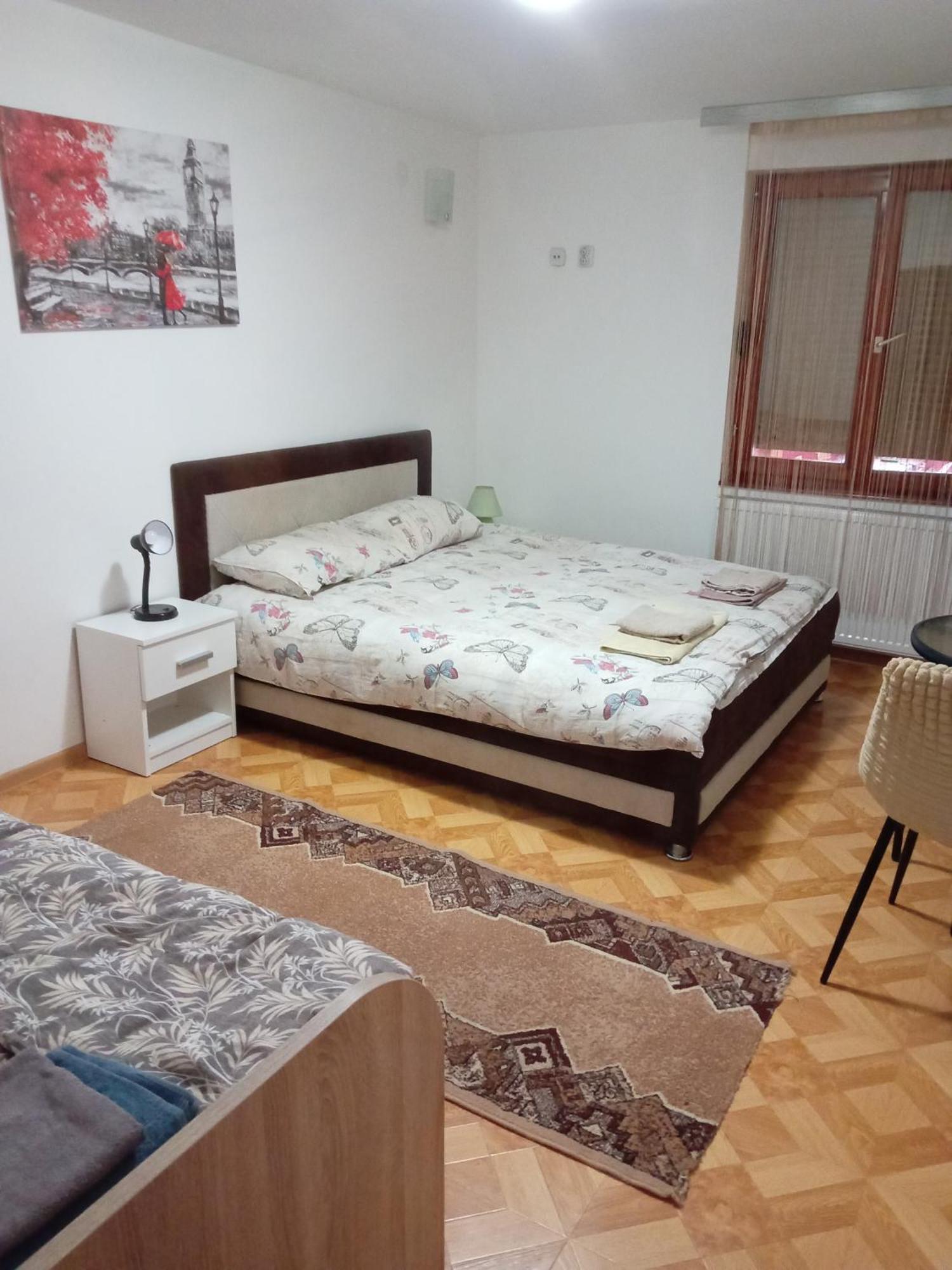 Vila Viktori Pirot Extérieur photo