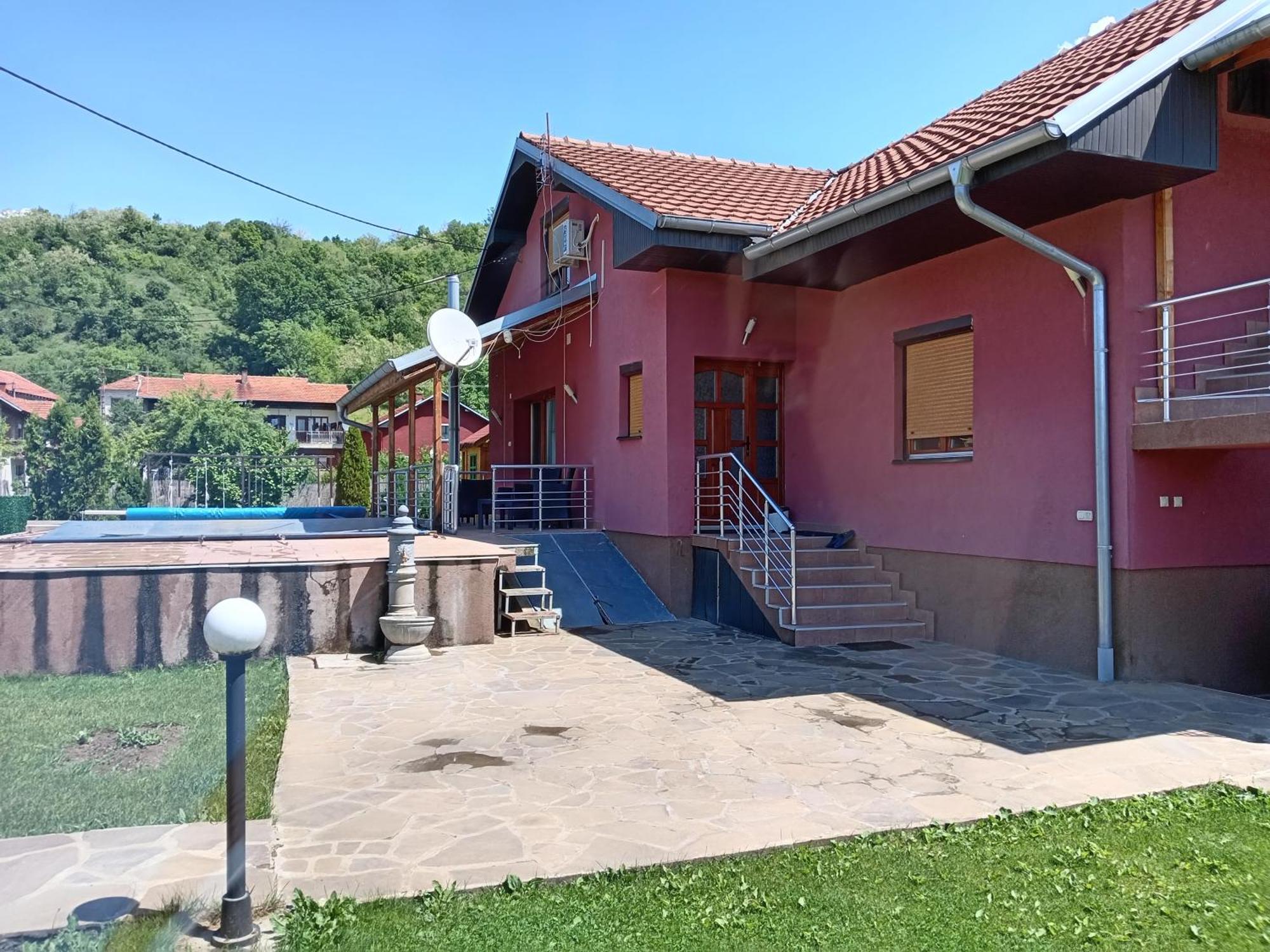 Vila Viktori Pirot Extérieur photo